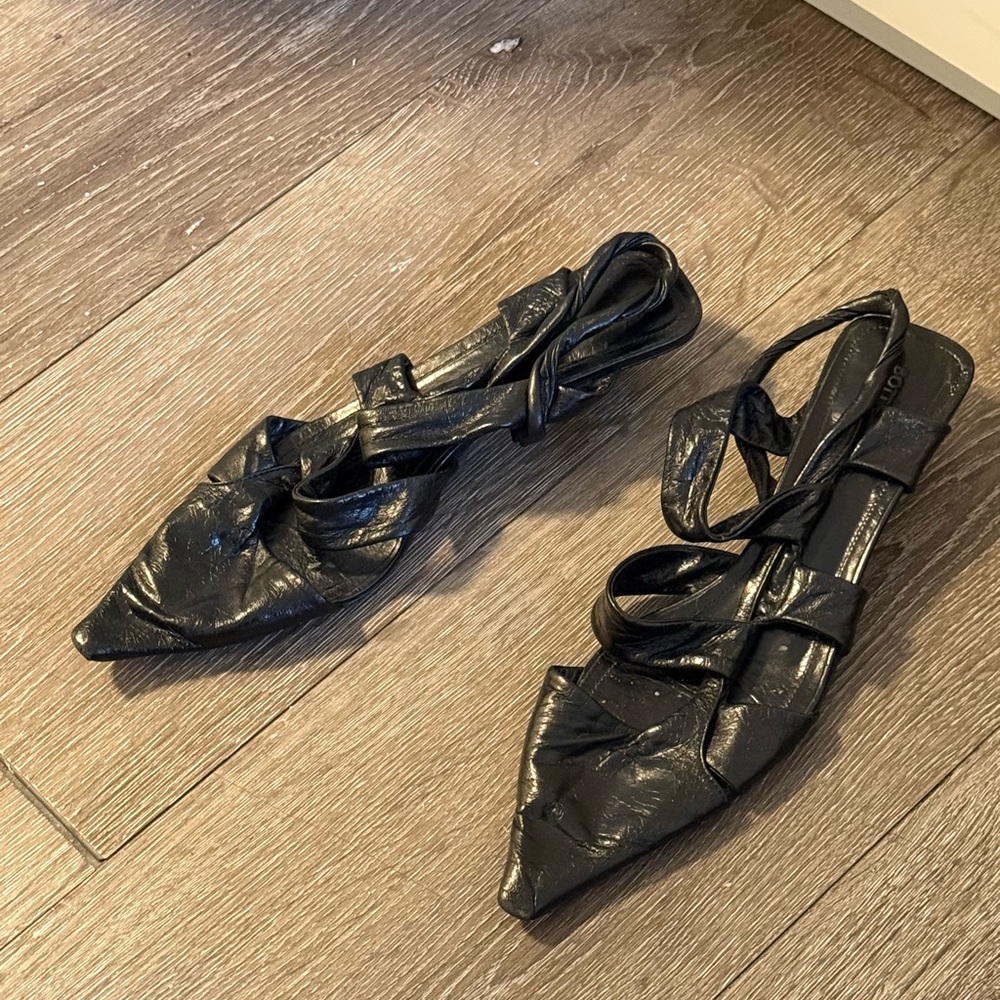 Bottega black flats